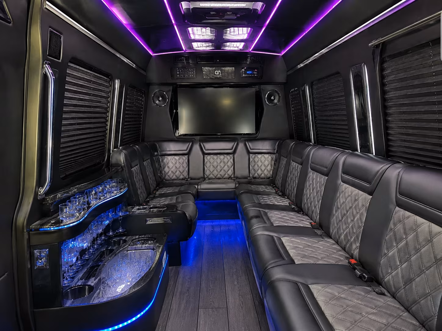 bus rental options for independence trips