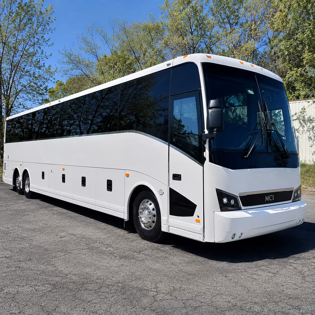 independence charter bus services exterior