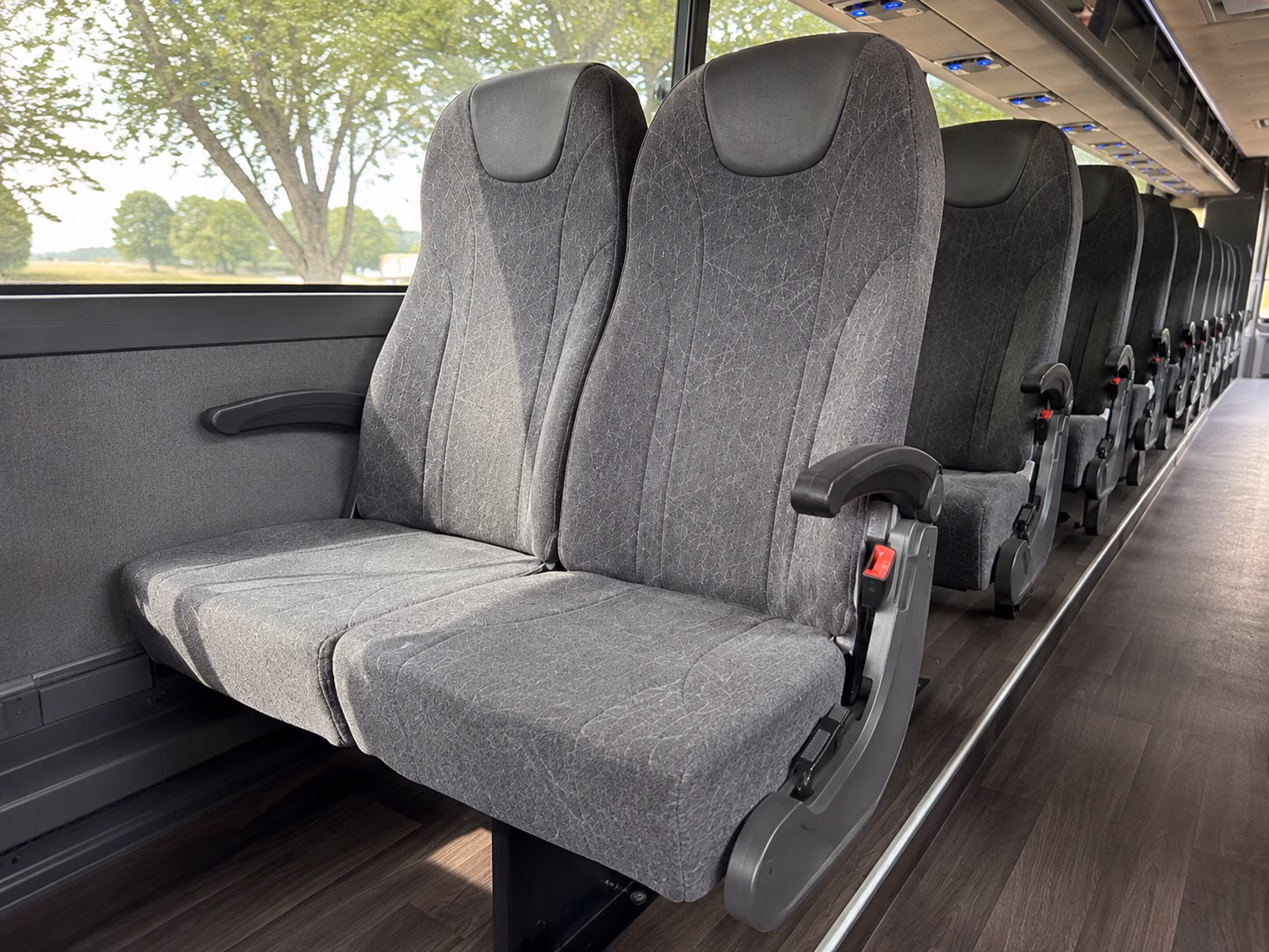 mci airport shuttles for out of town wedding guests