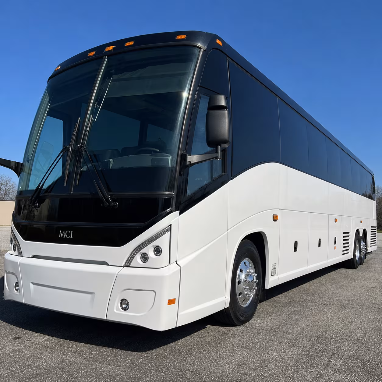 the bus type and amenities